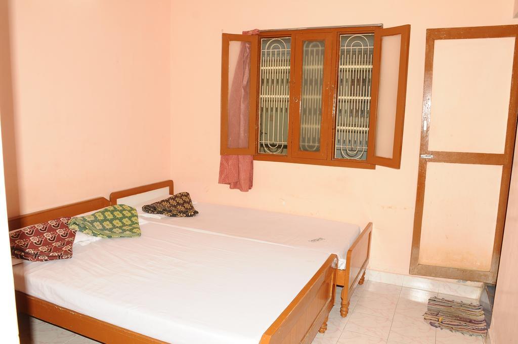 Arunachala Ramana Home Tiruvannāmalai Extérieur photo
