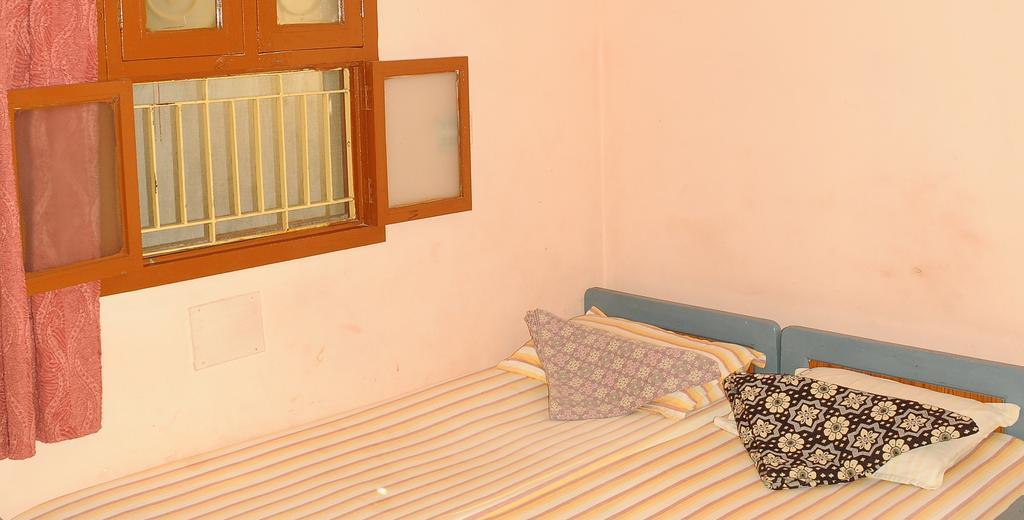 Arunachala Ramana Home Tiruvannāmalai Extérieur photo